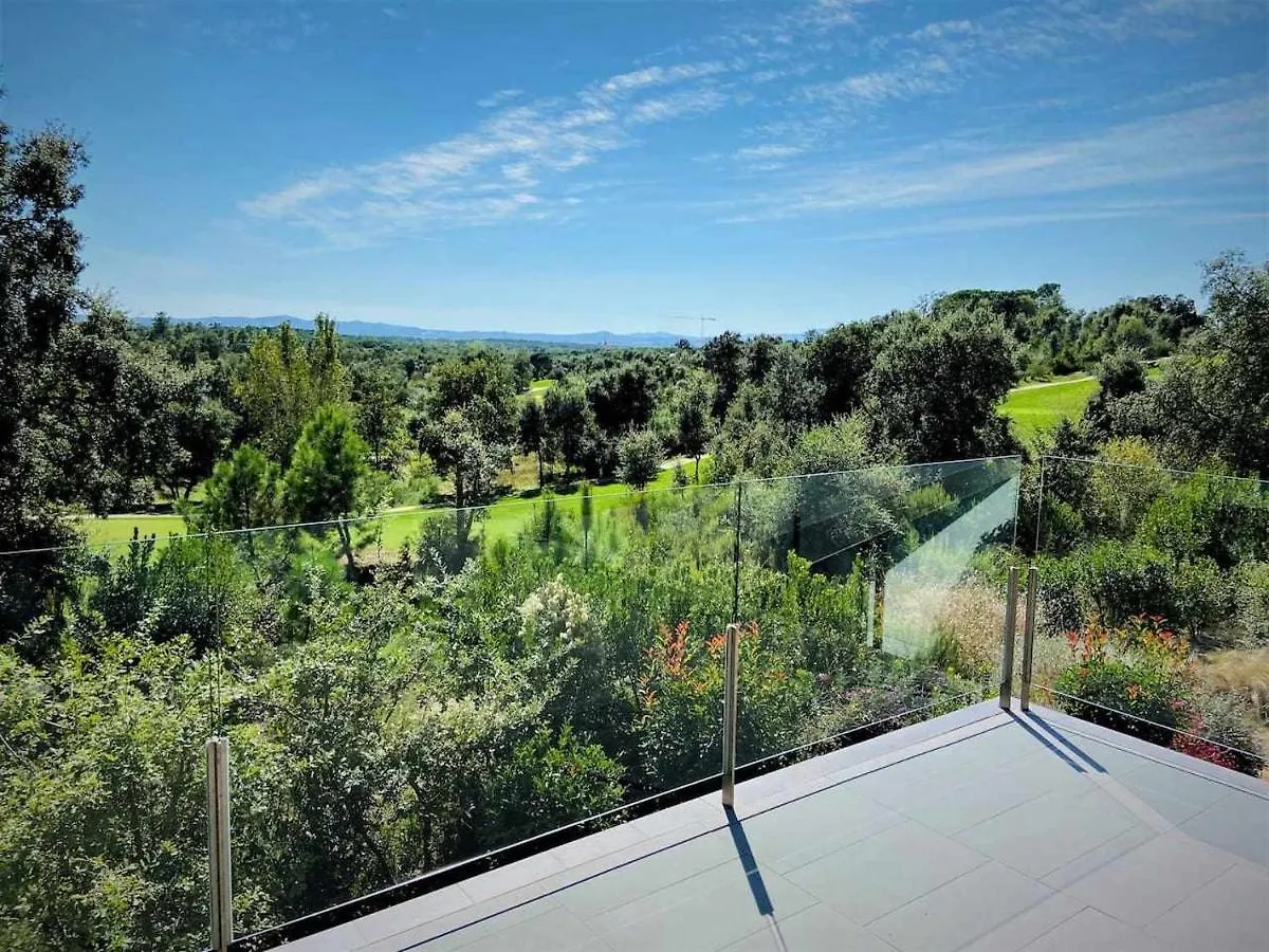 Luxurious Golf Villa La Vinya 5 Caldes de Malavella